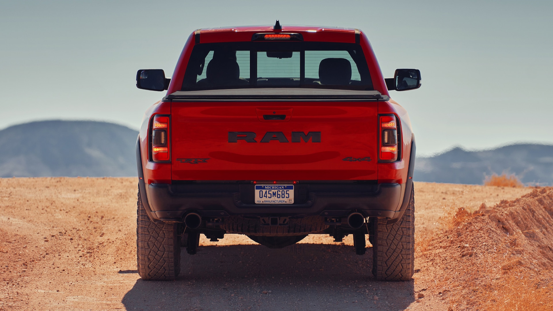 2023-Ram-1500-TRX-red-19.jpg