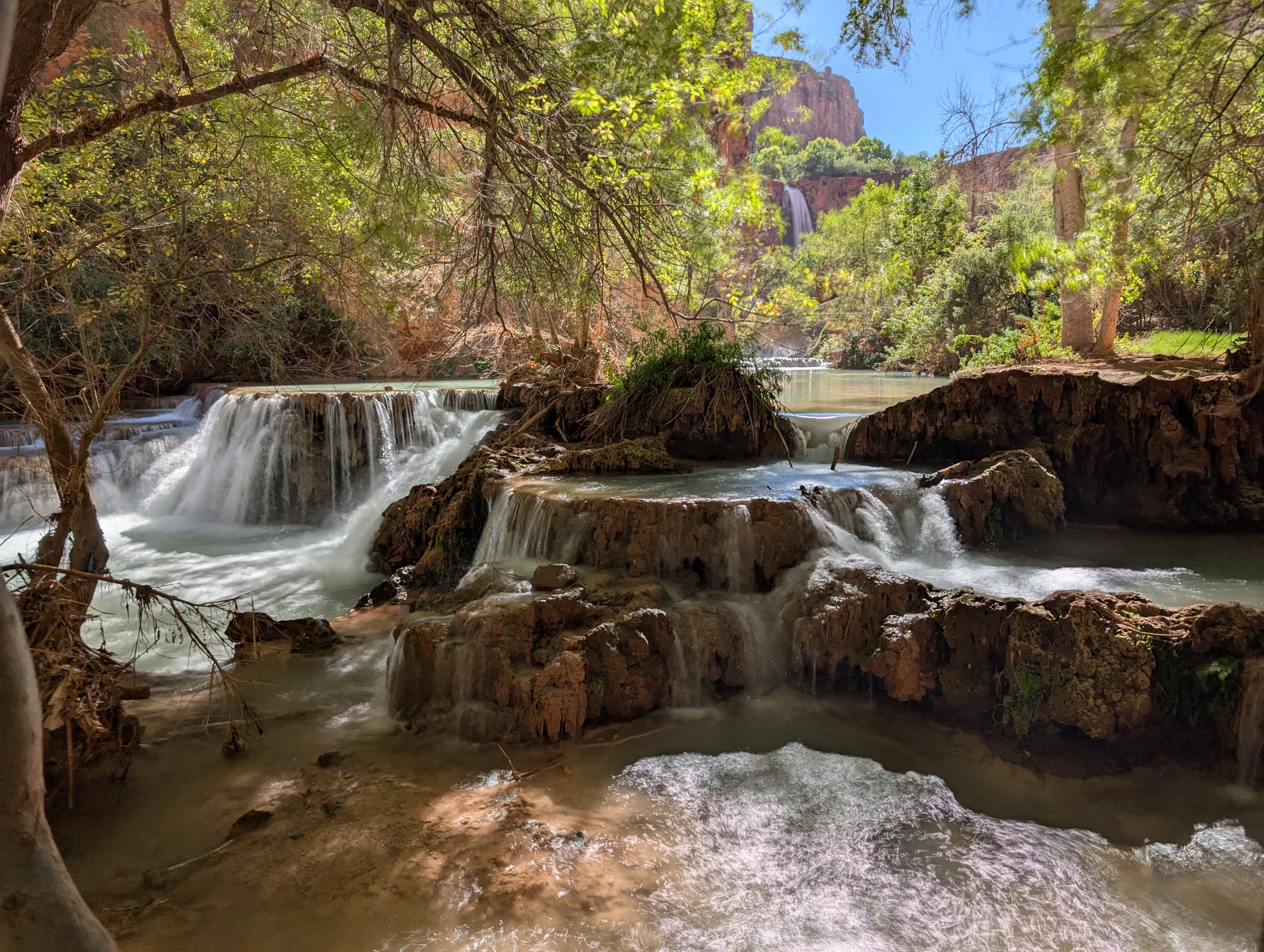 PXL_20251003_170809998.LONG_EXPOSURE-01.COVER.jpg