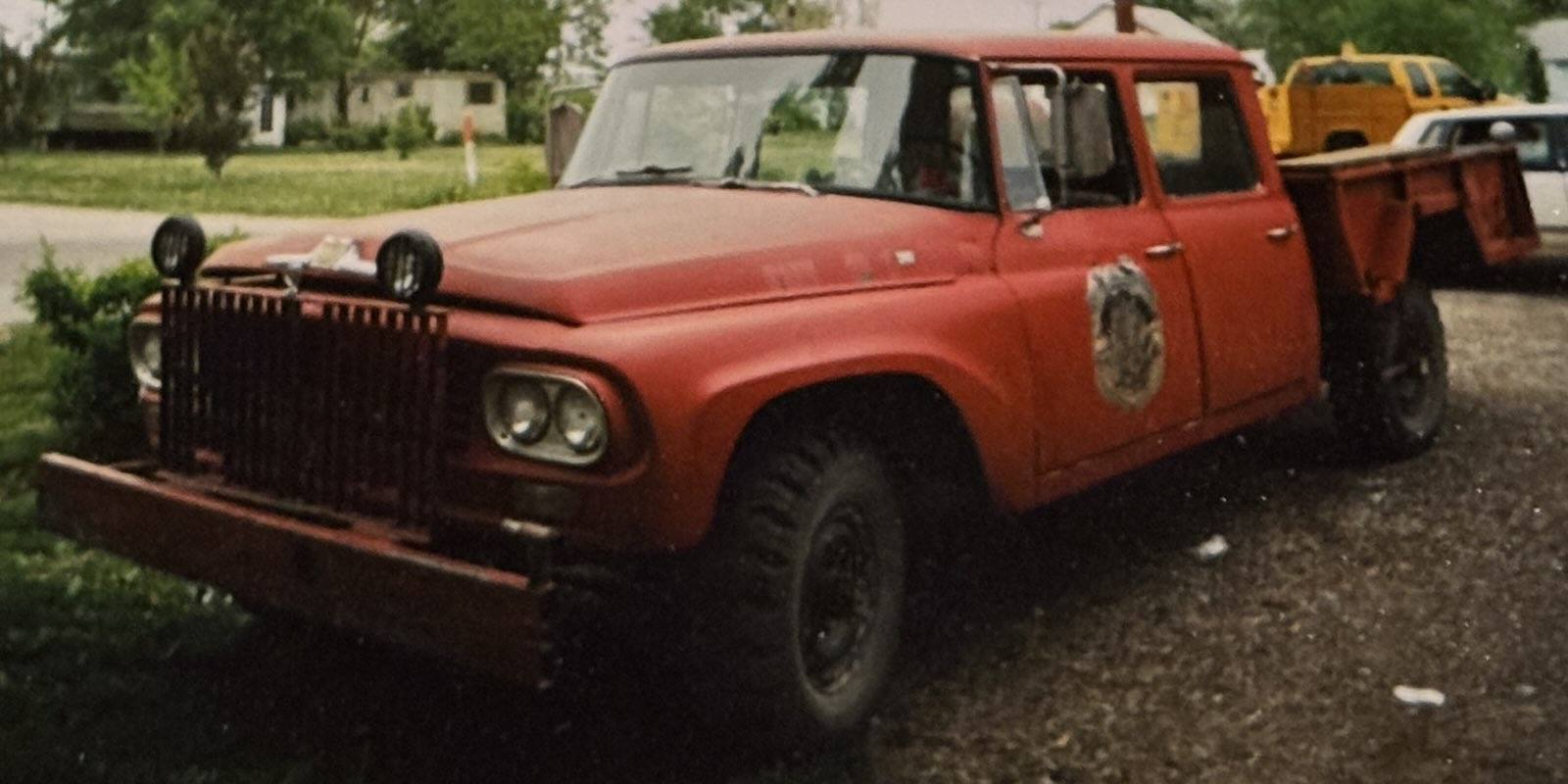 Schrader_1964 international harvester travelette.jpg