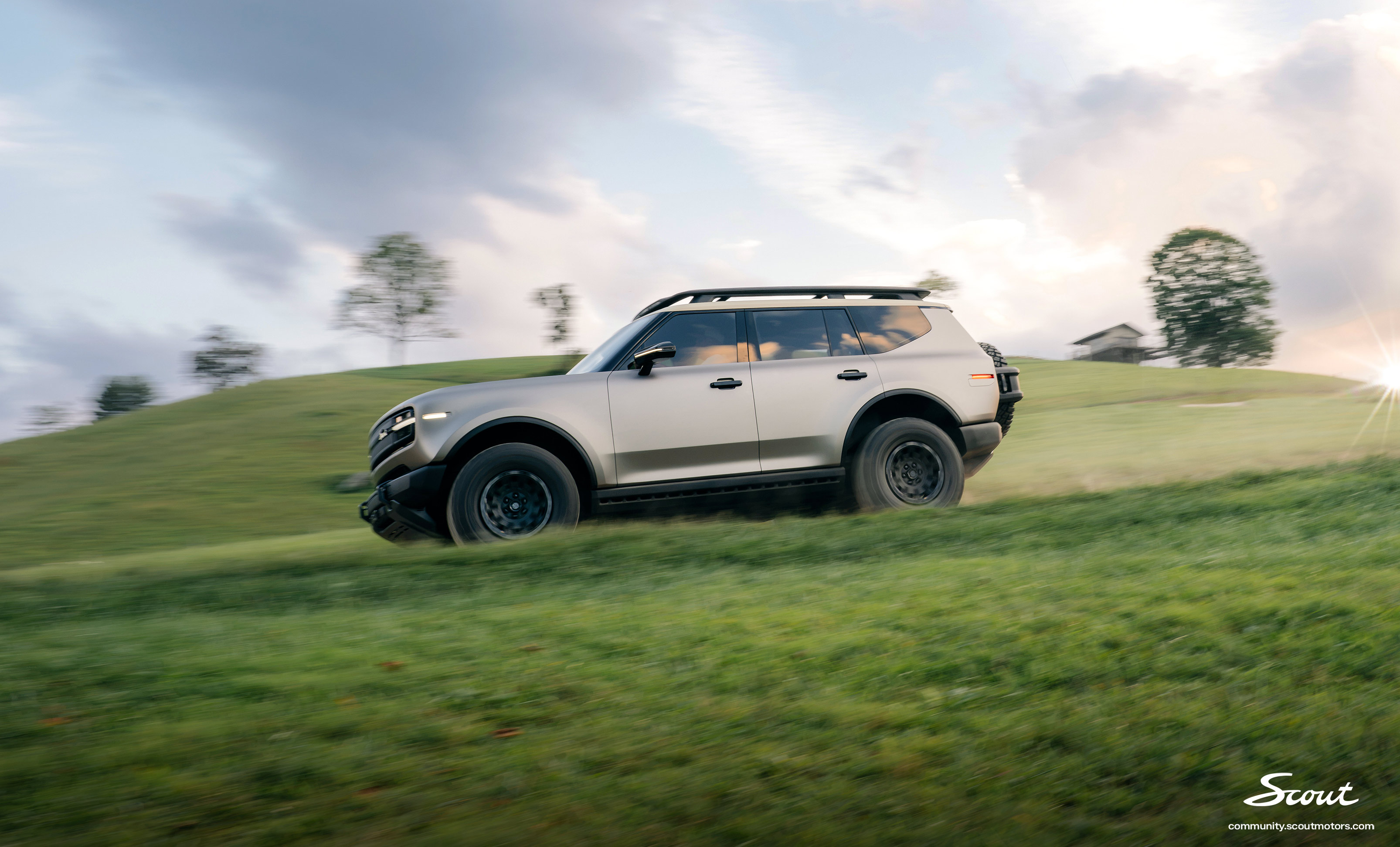 scout-traveler-offroad-1.jpg