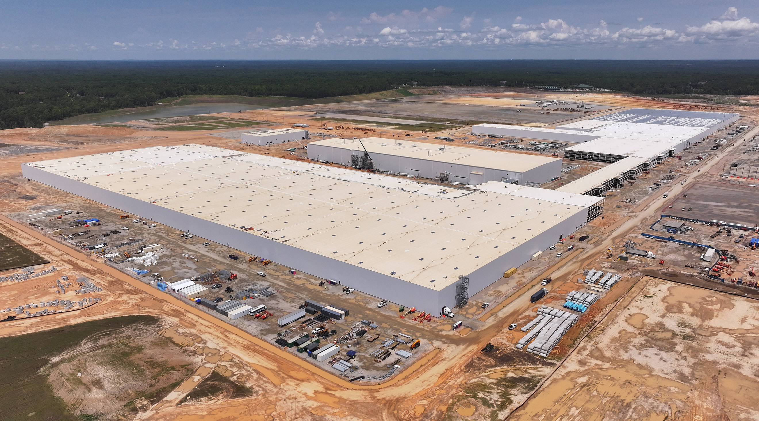 scoutmotors-factory-july25-main.jpg