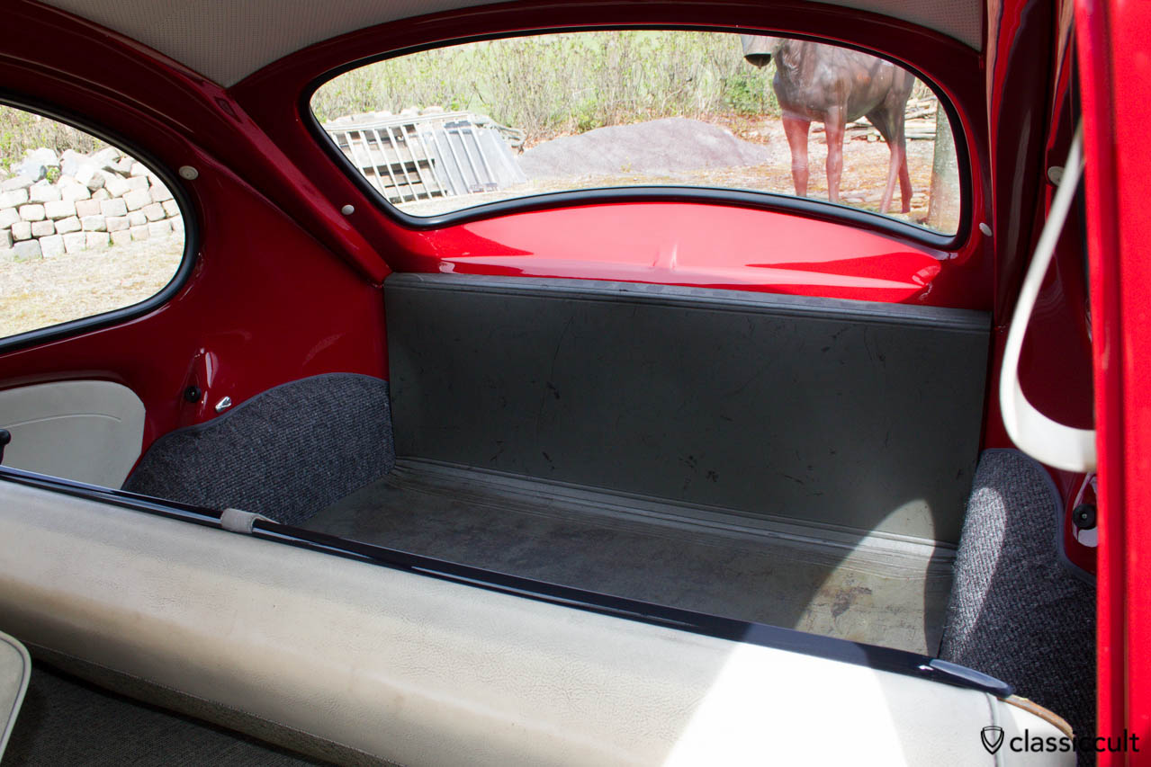 vw-standard-bug-luggage-area.jpg