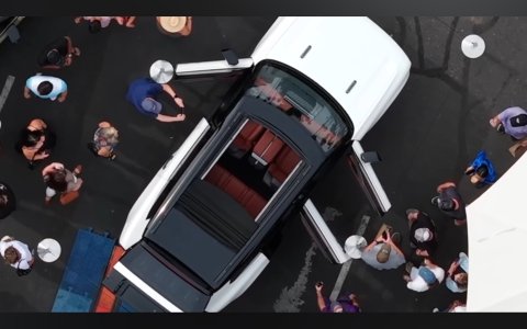 Screenshot_20260501_174300_YouTube.jpg