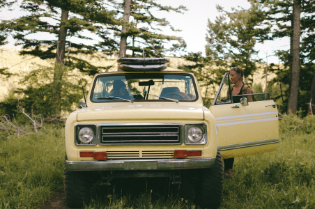 Butter yellow 79 International Scout II