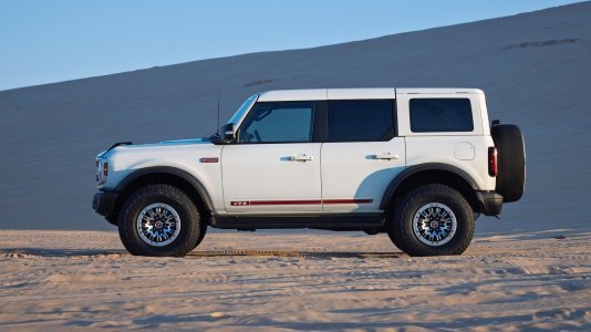 ord-bronco-60th-anniversary-package-exterior-9-jpg.jpg