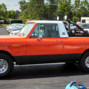 1976InternationalScout01.jpg