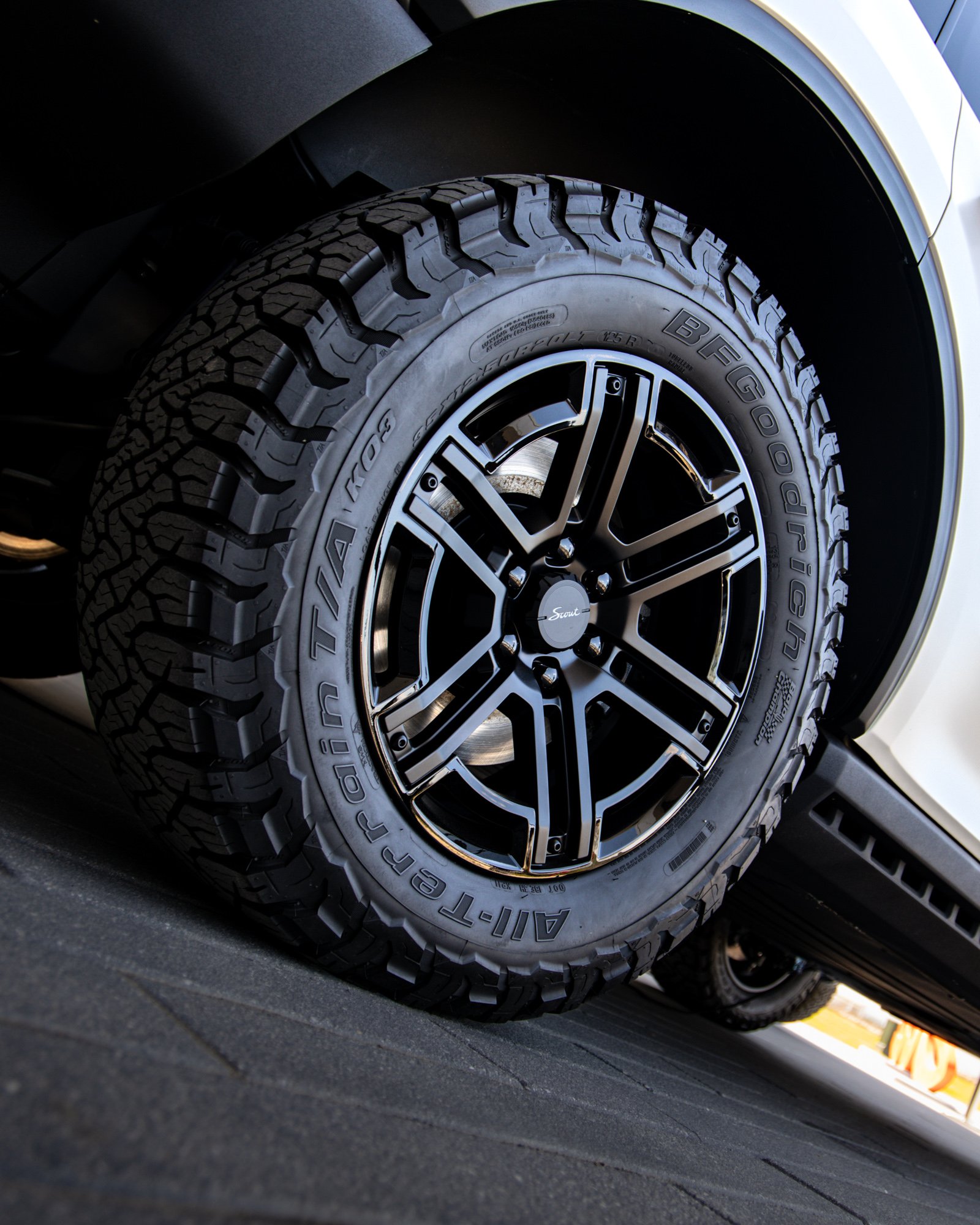 SML-18.jpg