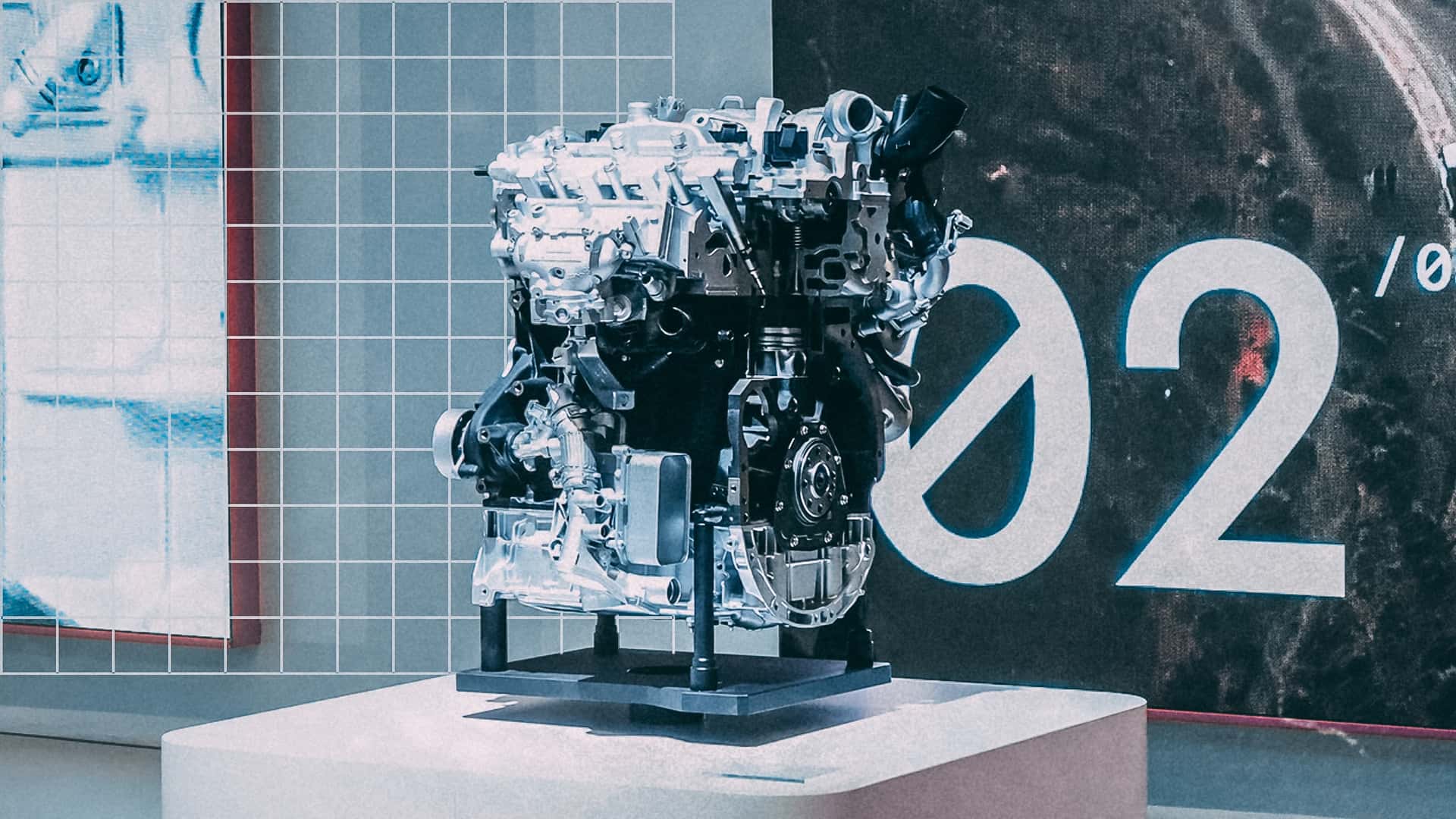 www.motor1.com