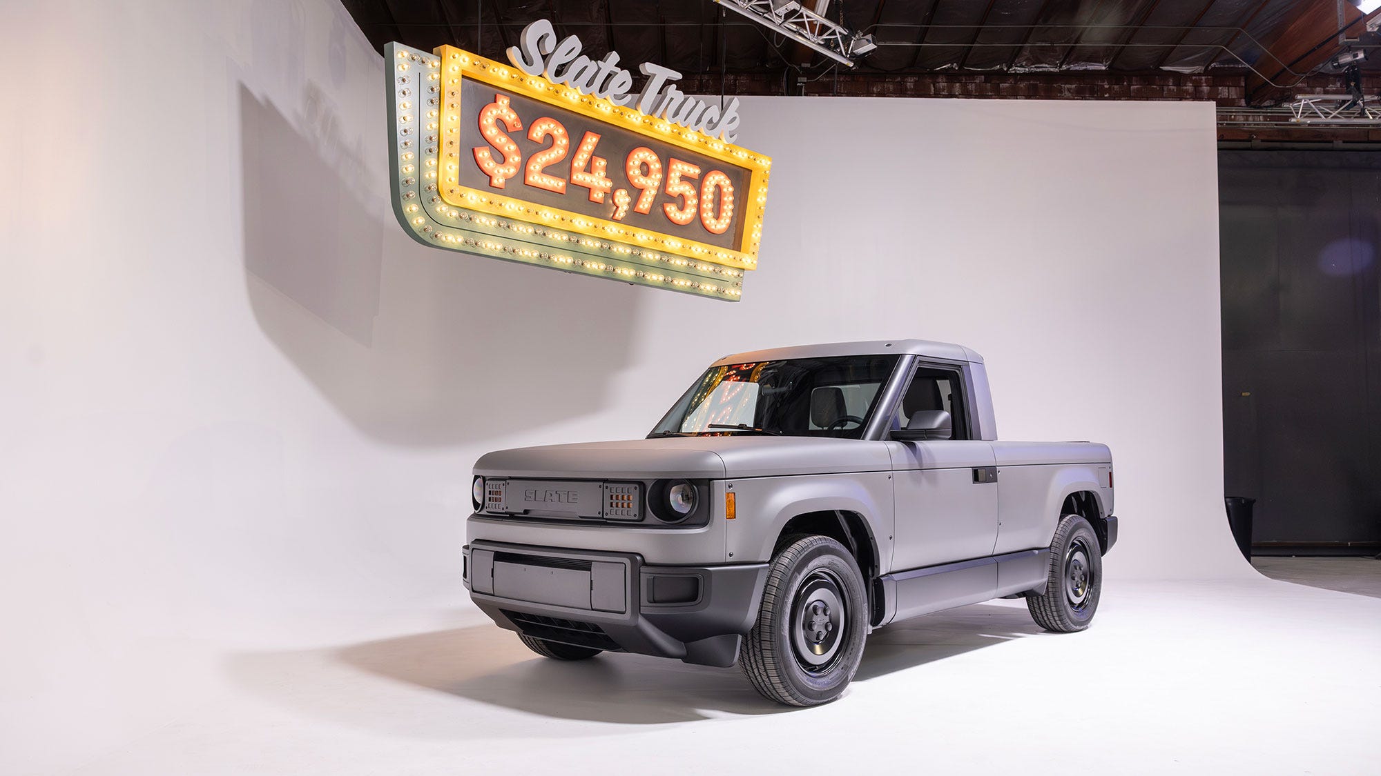www.motortrend.com