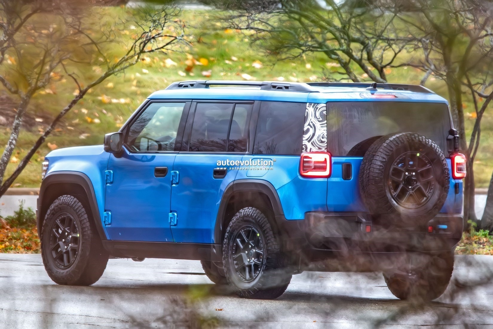 2025-jeep-recon-prototypes-hit-michigan-roads-with-nexen-roadian-atx-rubber-boots_1.jpg